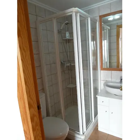 Feriehus 3 Bedroom, 2 Bathroom With 2 Pools And A Shared Paddling Pool Calpe
